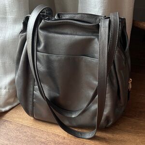 SAS leather band bag